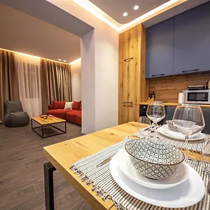  Apartment Blloku Unique Albania